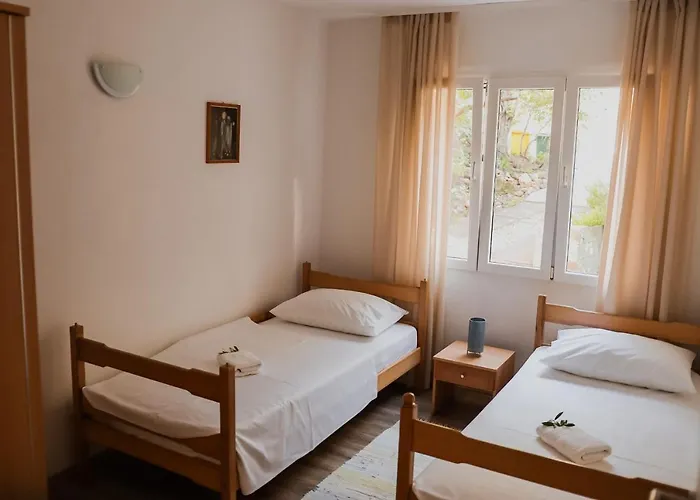 For Families With Children Orebic, Peljesac - 10048 Orebić