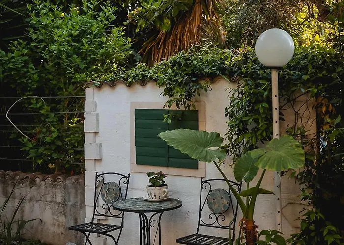 For Families With Children Orebic, Peljesac - 10048 Orebić