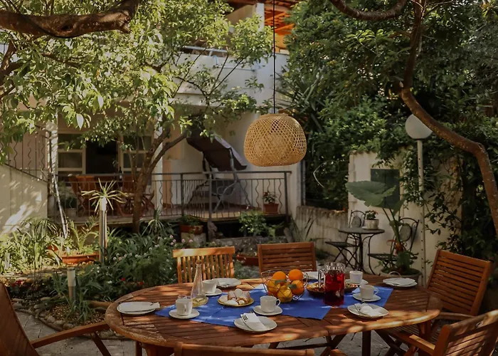 Apartman For Families With Children Orebic, Peljesac - 10048 *